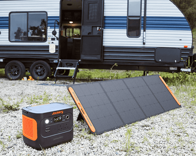 Camping Around Glasgow with Jackery Portable Charger
