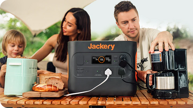 Jackery Solar Generator for Glamping Retreats