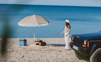 Make your day at the beach the ultimate experience with the Jackery Solar Generator!