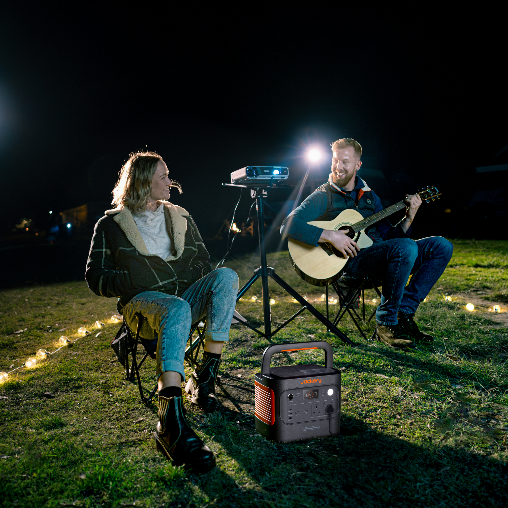 Jackery Explorer 2000 v2 Portable Power Station