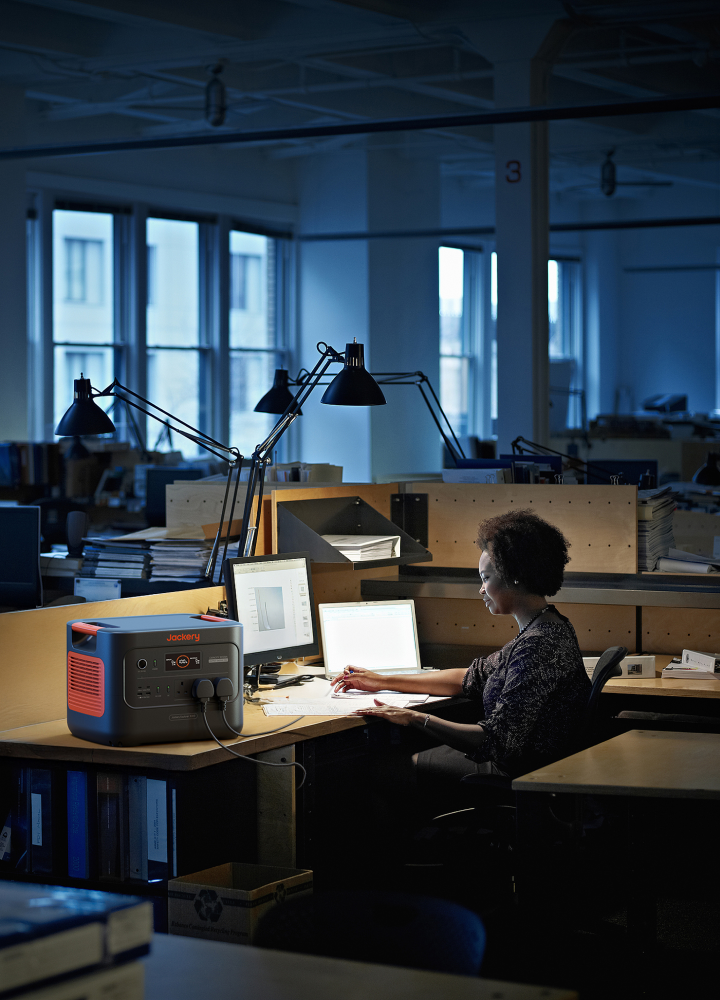 The Ultimate Uninterruptible Power Supply Handbook