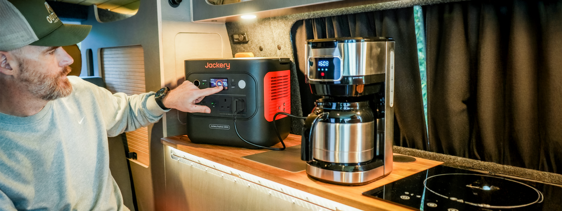 Jackery Solar Generators for Off-Grid Tiny House