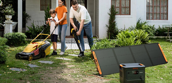 Explorer 3000 v2 + 2*100W Solar Panels